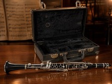Vintage Vito Reso-Tone 3 Bb Clarinet Made in USA w/ Hard Case Untested