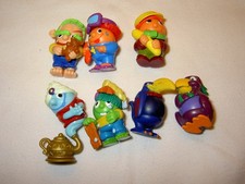 Kugelfiguren - Konvolut, 7 Stück aus Ü-Eiern, (KF11)