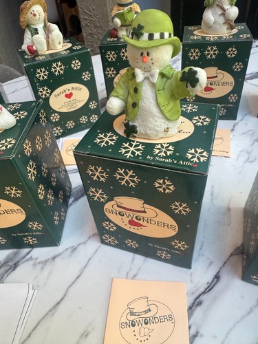 12 Sarah's Attic Snowonders Snowman Collection Lot 1998 Vintage COA 11 Boxen Set - Bild 13 von 22