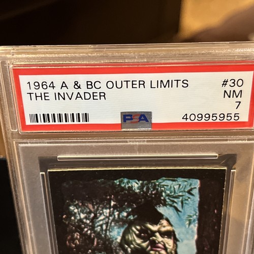 1964 Outer Limits #30 The Invader PSA 7 NM Bubbles Inc Only 7 Higher England - Picture 2 of 6