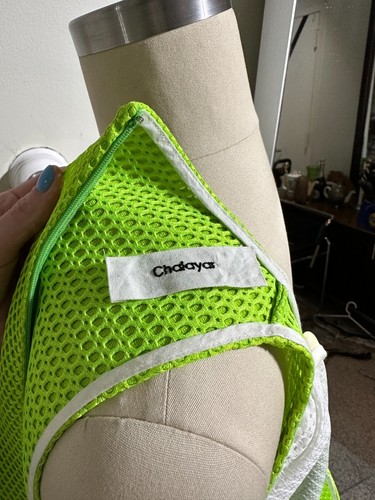 TOP TOP HUSSEIN CHALAYAN VERDE ARRICCIATURE $1570 XS - Foto 3 di 13
