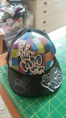 MICKEY MOUSE HIP HOP HAT ADULT ONE SIZE FITTED WALT DISNEY PARKS