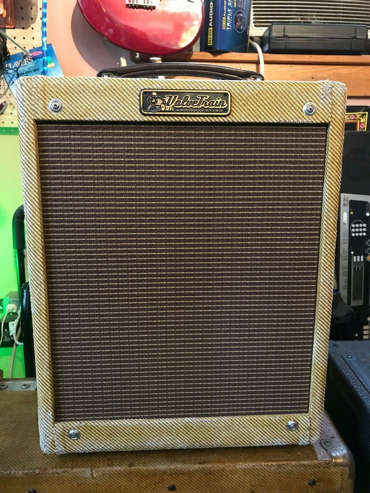 ValveTrain 205 TB Tall Boy mit Weber Signature Speaker in gequälten Tweed USA ValveTrain 205 TB Tall Boy mit Weber Signature Speaker in gequälten Tweed USA