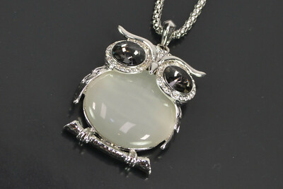 Le Premium  Große Augen Eule Halskette Grau Crystal Eye Katzenauge; K1 185