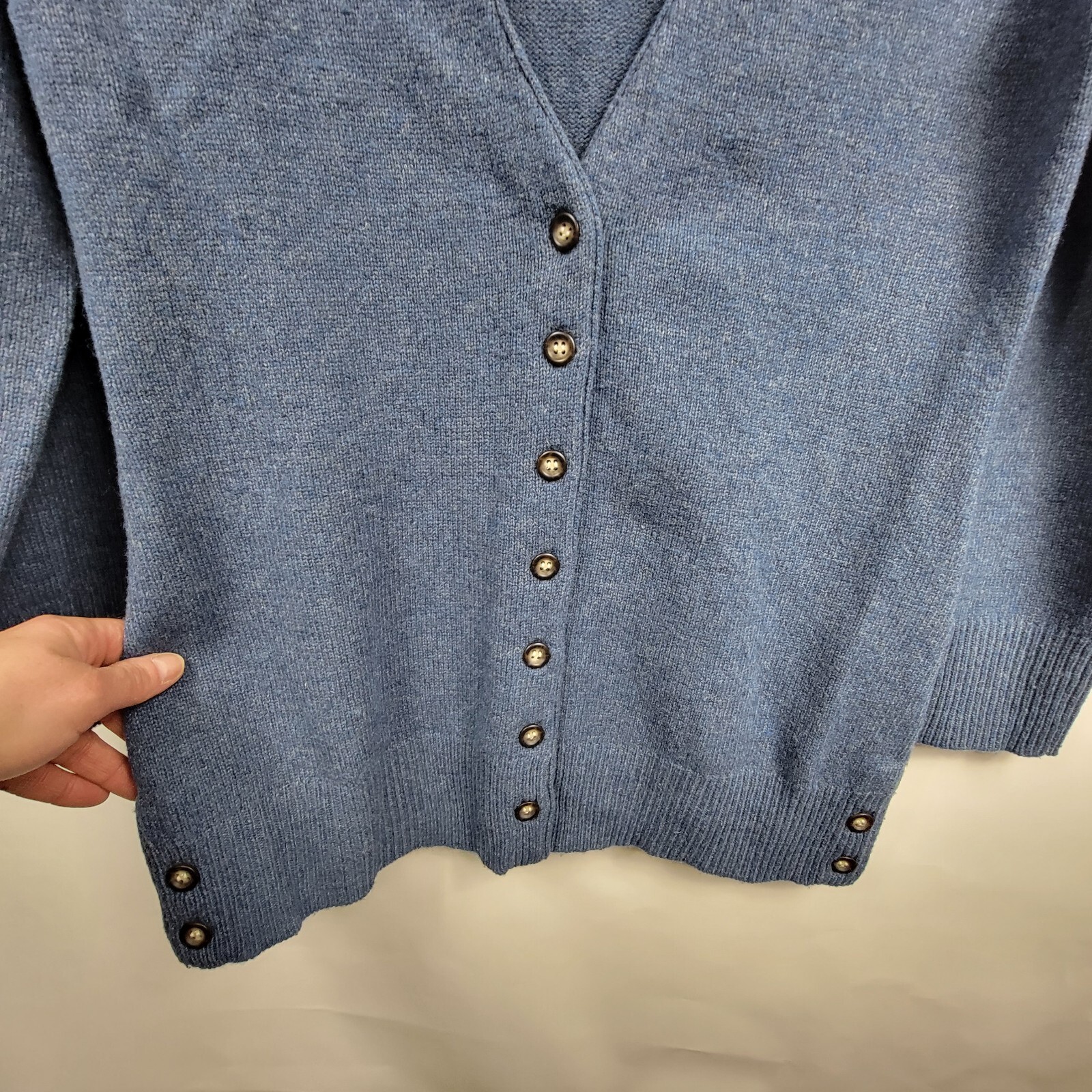 Pendleton Lambs Wool Blend V-Neck Button Down Car… - image 5