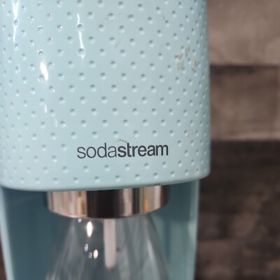 Sodastream SPT-001 Icy Blue Sparkling Water Soda Machine & Bottle