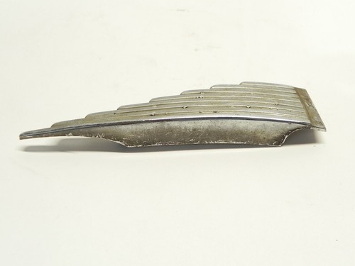 VINTAGE 1951 AUSTIN A40 1.2 DEVON FRONT EMBLEM GRILLE WING AUSTIN #729190 USED - Picture 4 of 6