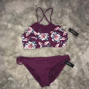 burgundy bathing suit top