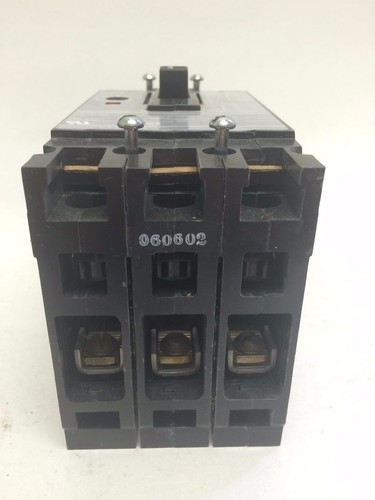 SIEMENS ED63A003 3P 3A 600V CIRCUIT BREAKER new take out - Picture 6 of 6