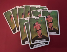 PROP - James Bond - LIVE AND LET DIE - TAROT CARD - THE LOVERS - TEN CARDS
