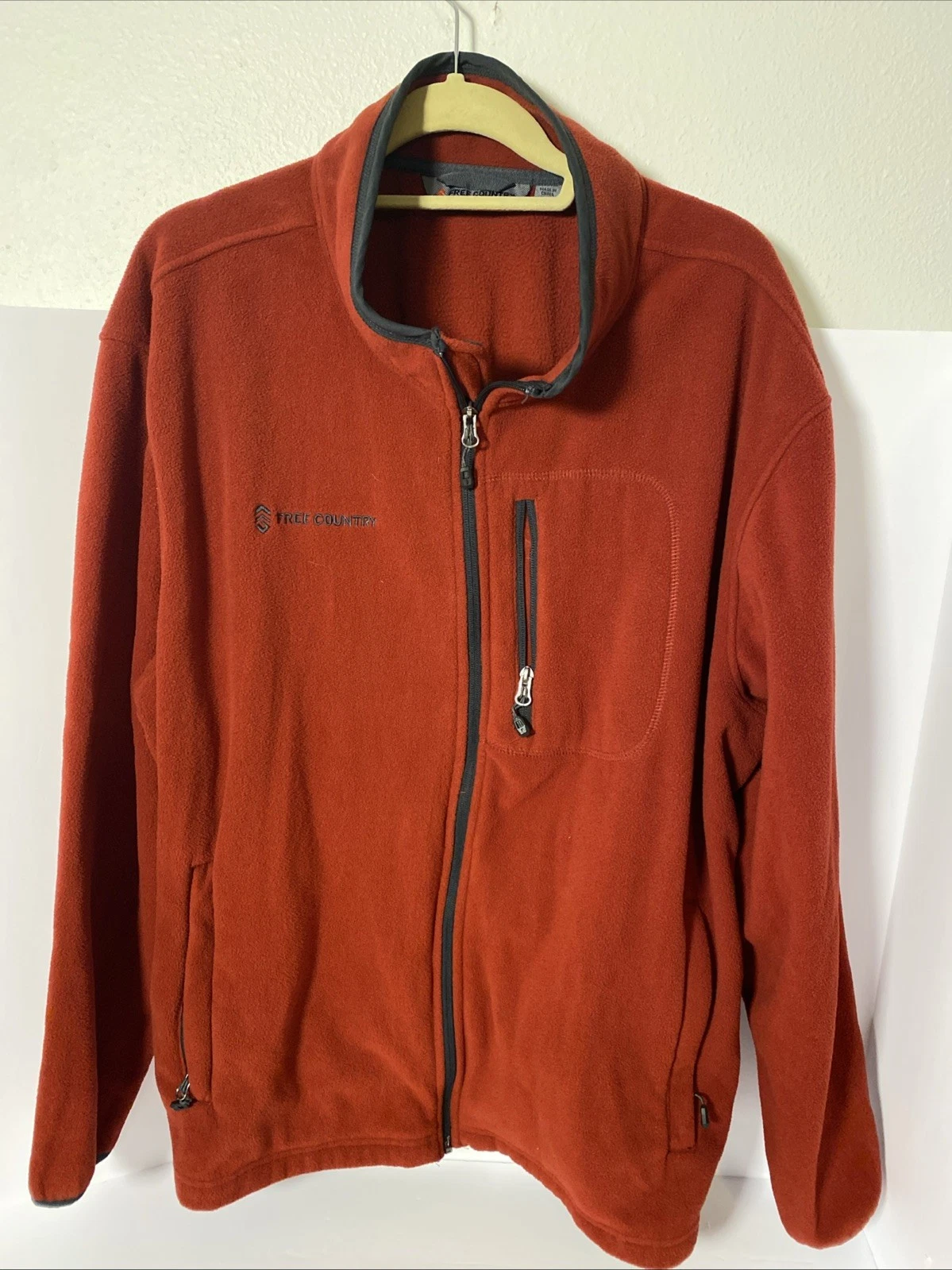 FREE COUNTRY Mens XXL Jacket Red Full Zip Active Fleece Coat Softshell Phone O1