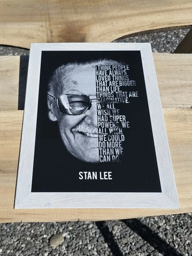 Displate Stan Lee Collectible