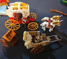 LEGO Horse-Drawn Wagon Cart Set Horses Buildi...
