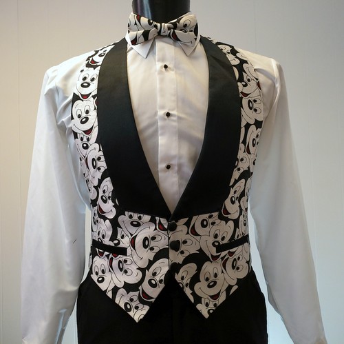 Kids Disney Mickey Mouse Adjustable Backless Vest and Pre Tied Bow- Sizes S L - Picture 2 of 7
