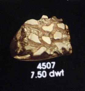 Pepita De Oro 14kt Para hombre De Diseño Moda Anillo 9 gramos 11MM