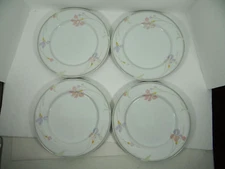 Studio Nova Art Works Dinner Plates Set of 4 Iris Mist Japan L9127