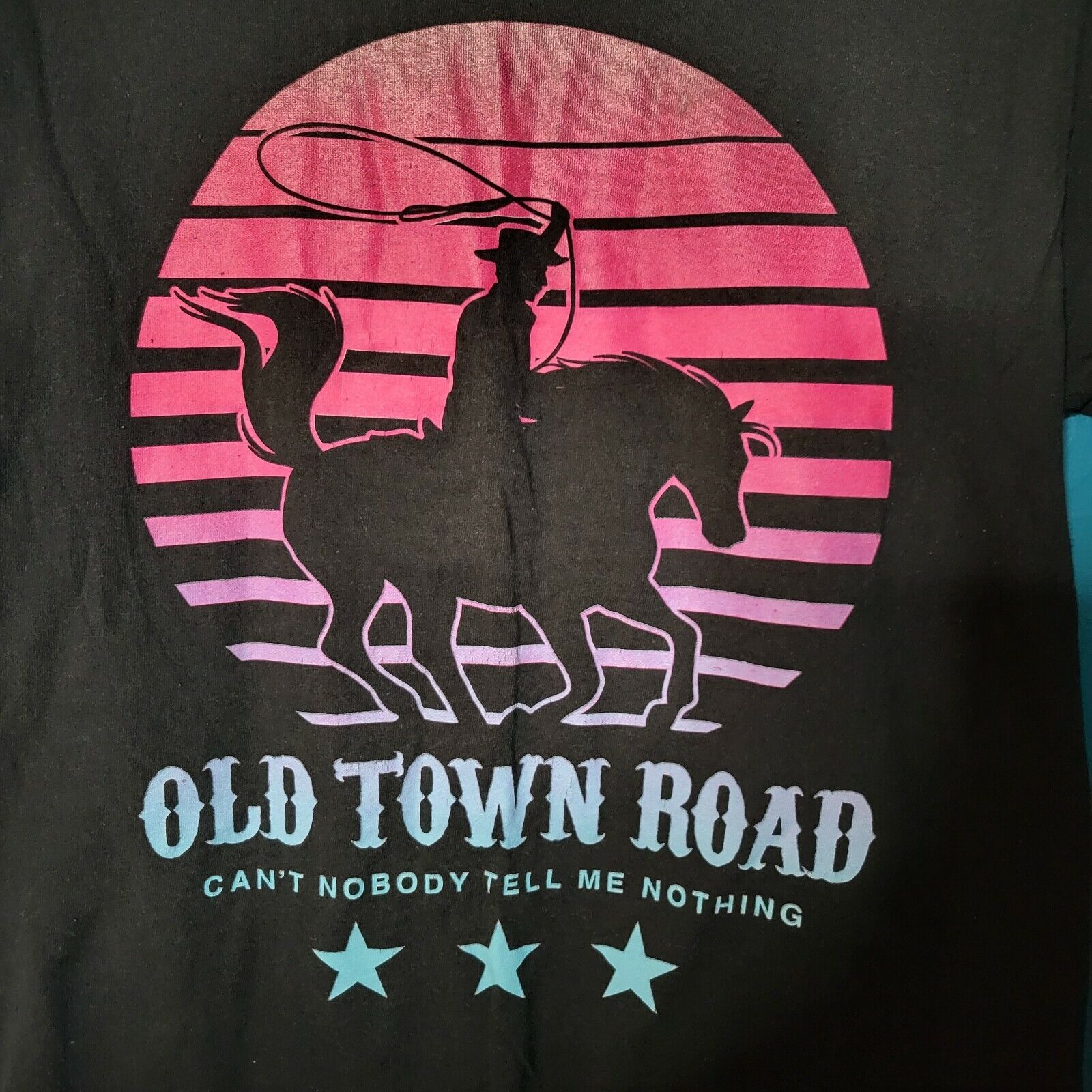 Gildan Medium Black Old Town Road Tshirt Large Graphic Print Cowboy | eBay Gildan Medium Black Old Town Road Tshirt Large Graphic Print Cowboy | eBay