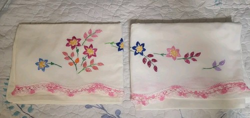 Embroidered Vintage Pullow Cases Set Of 2- Read!!! Cottage- Core- Flowers - Picture 7 of 8