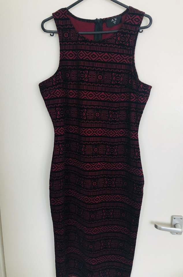 AX Paris Black and Burgundy Geometric pattern Bodycon dress size UK 10