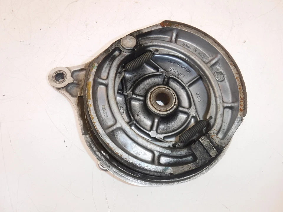 Suzuki Boulevard 2006 OEM freno de tambor trasero Foto 3 de 4