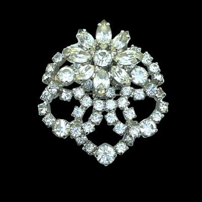 Vtg. Signed Kramer of NY Clear Rhinestones Silver Tone Flower Royalty Brooch 2 
