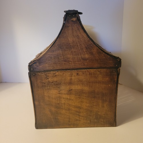 Vintage Primitive Tiki Bamboo Birdhouse Lidded Basket Turn Latch Lock Metal Ring - Picture 3 of 12
