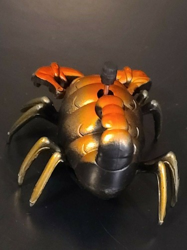 TESTED GOOD Vintage 3" Inch Wind Up Walking Scorpion Toy - Picture 7 of 8