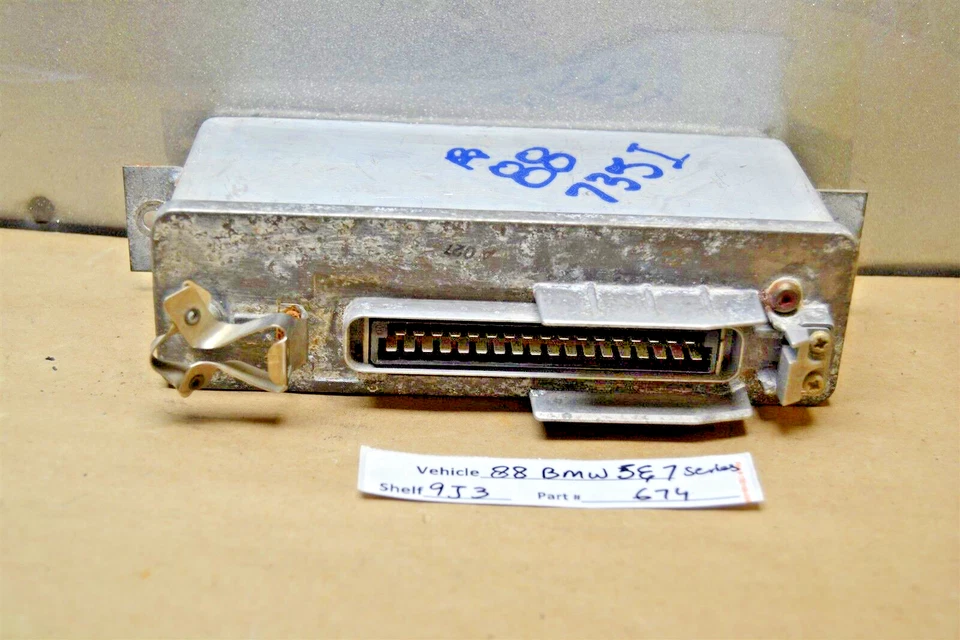 0265100032 BMW 525i 535i 735i 750i 1988-94 ABS Sistema de frenos Módulo 674 9J3 Foto 3 de 3