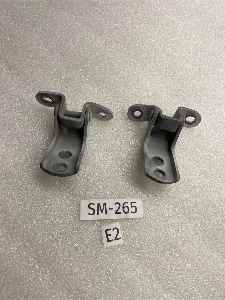 Toyota Corolla 1997 bisagra de puerta del lado del pasajero delantero derecho superior e inferior OEM Foto 2 de 4