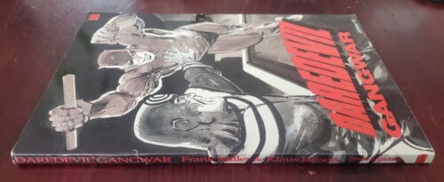 Daredevil GANG WAR TPB 1992 Frank Miller/ Klaus Janson (DD 169-172 & 180) - Picture 2 of 7
