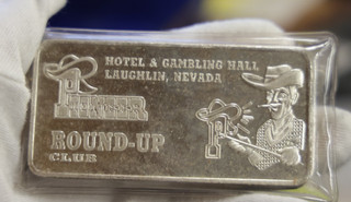 Vintage 10 Oz Ounce .999 Fine Silver Bar PIONEER Round Up Nevada Casino Ingot