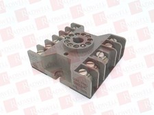 ABB THOMAS & BETTS SM11-C / SM11C (USED)