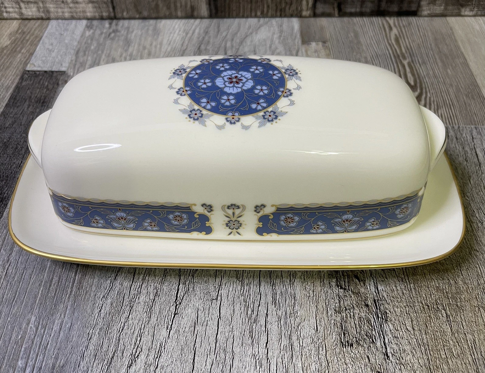 Carico Fine China Butter Dish Renaissance Gold Trim Japan
