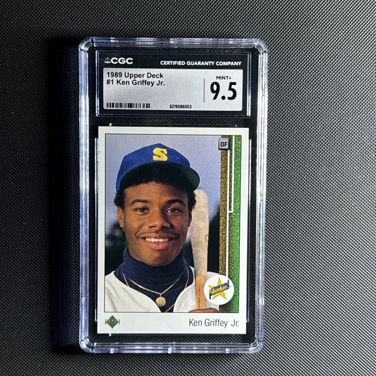 Upper Deck Ken Griffey Jr 9.5 Graded Baseball Sports Trading Cards