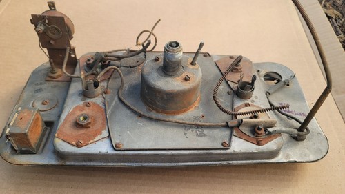 1934 Studebaker Dash Instrument Gauge Cluster Speedometer - Picture 7 of 9