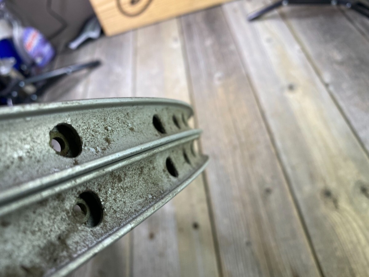 WOLBER SUPER CHAMPION GENTLEMAN 27” CLINCHER RIMS 36H ALLOY