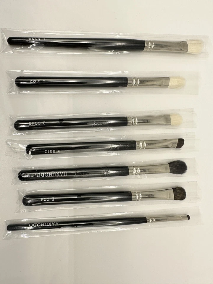 Hakuhodo 7 PCS Hand Crafted Makeup Eye Shadow Brushes- Animal hair bristle - Image 4 of 4