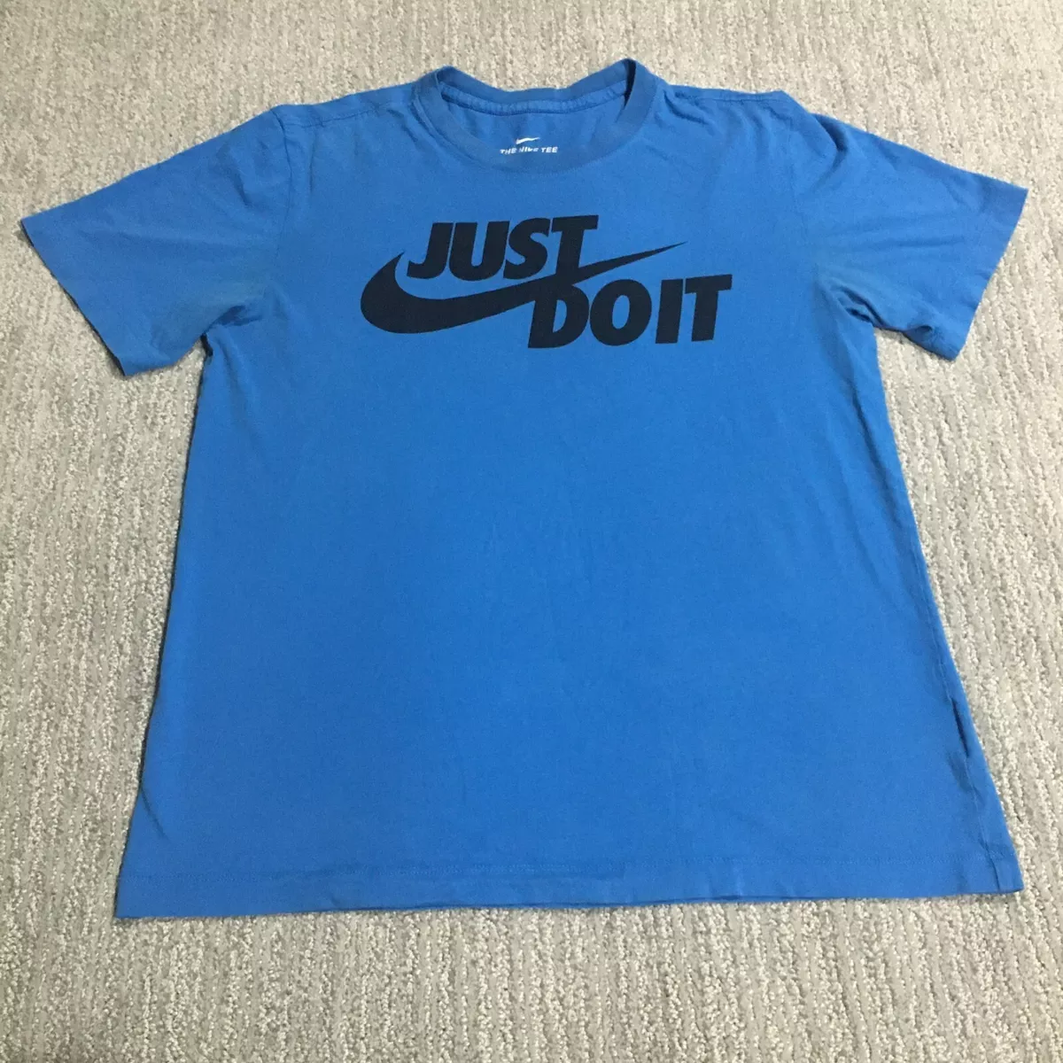 Just do it nike hotsell shirt women's