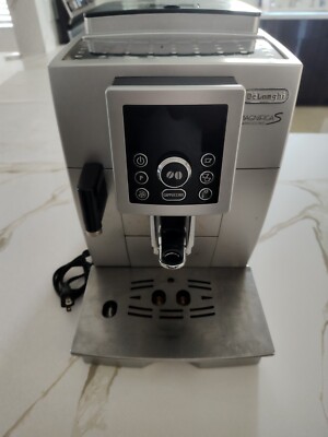 Delonghi ECAM23270S Magnifica S Espresso Cappuccino Latte Maker