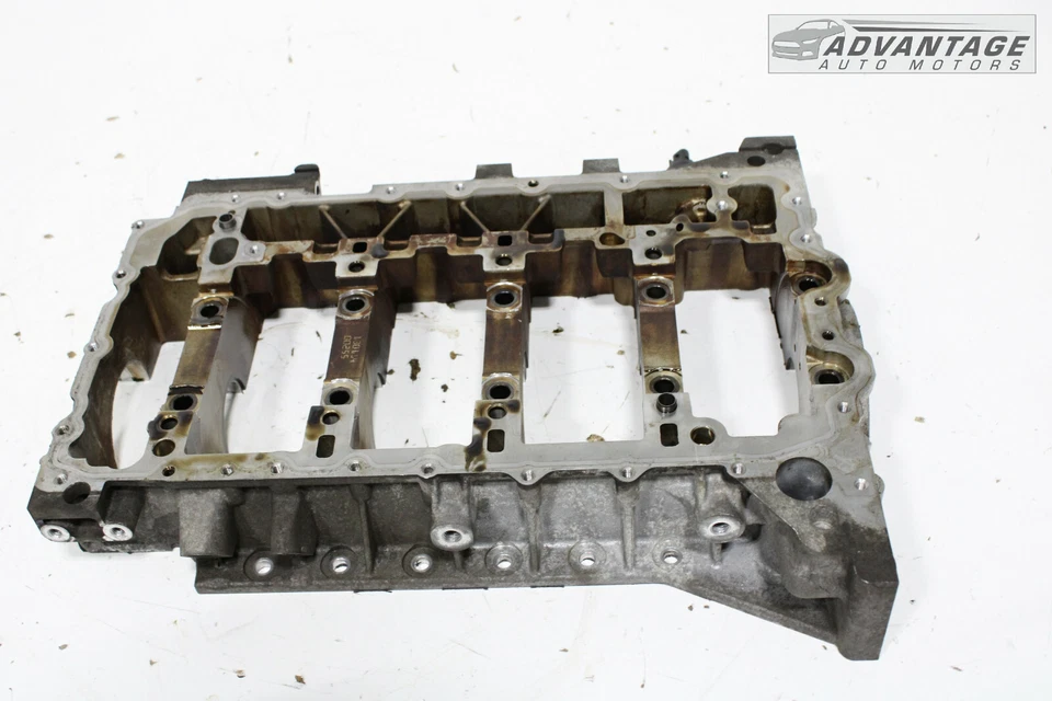 BMW 328I XDRIVE F30 2013-2016 2,0 L N26 BLOQUE DE MOTOR INFERIOR CARCASA DEL CIGÜEÑAL OEM Foto 4 de 4