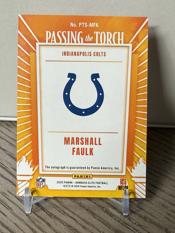 Panini Donruss Elite 2025 - Pasando la antorcha - Marshall Faulk automático/99 Foto 2 de 3