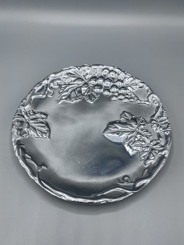 Arthur Court grape vine cheese plate aluminum 8" 2000 - Picture 7 of 11