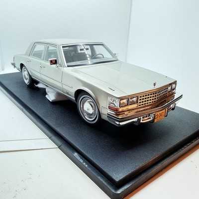 Cult Models 1:18 Scale 1976 Cadillac Seville Silver resin car model