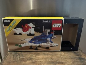 LEGO Cosmic Cruiser 6890 - 100% Complete w/ Great Looking Box & Manual 1982 Nice