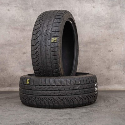 2x 245/40 R19 98H Pirelli Winter P Zero Runflat DOT 1021 5 mm Winterreifen