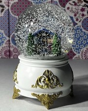 Taylor Swift Lover House Snow Globe w/ Box Brand New In Hand