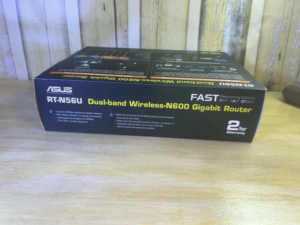 ASUS RT-N56U Dual-band Wireless N600 Gigabit Router Wi-Fi 802.11n - Image 2 of 4