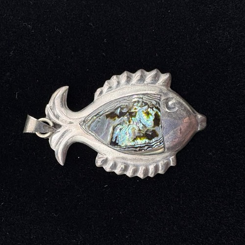 Vintage Taxco Mexico Abalolone Sterling Silver Fish Pendant 925 Signed TF-04 - Picture 2 of 9