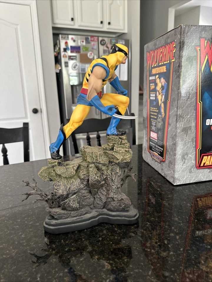 Estatua original de Wolverine de Bowen Designs, esculpida por la provincia de Thiago (107/350) Foto 4 de 4