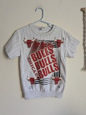 Vintage 90s Chicago Bulls NBA Kids Youth Short Sleeve Sweatshirt VTG Sz 8 RockT